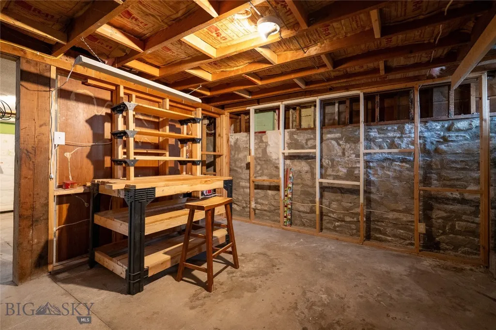 315 W Lewis Street Livingston MT 59047