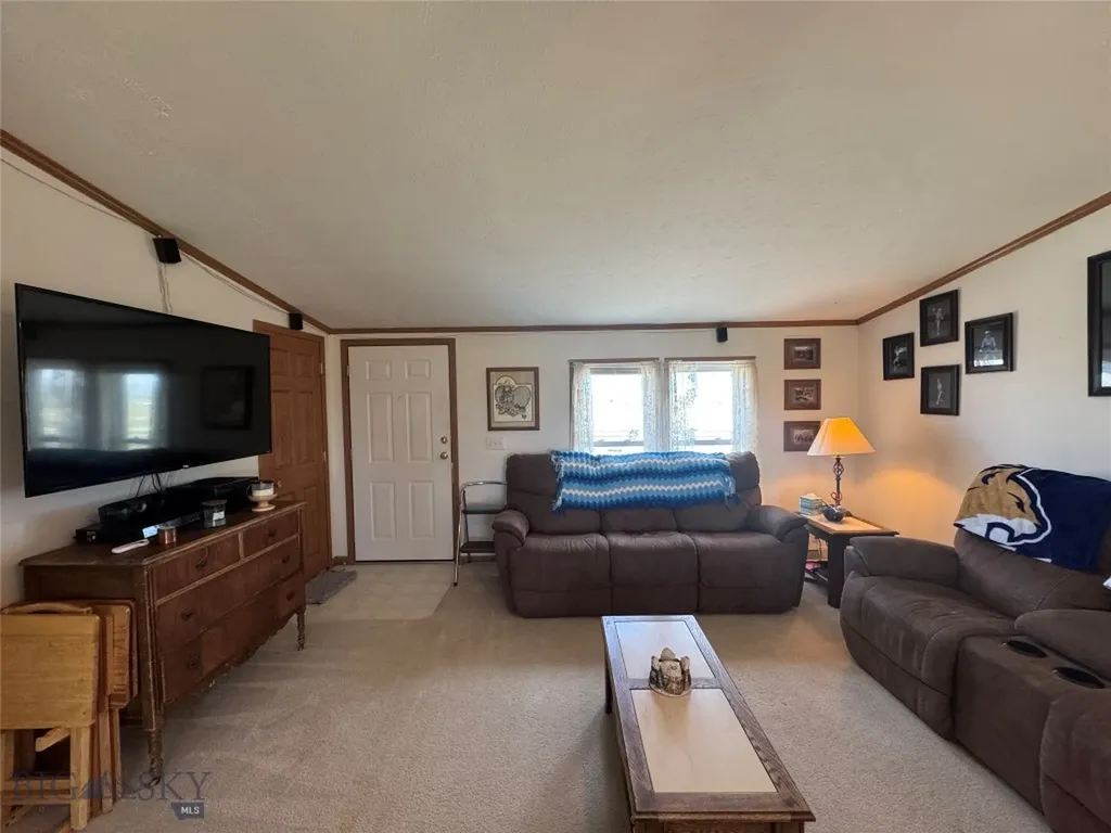 27 Cox Creek Lane Big Timber MT 59011