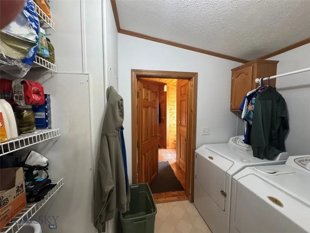 27 Cox Creek Lane Big Timber MT 59011