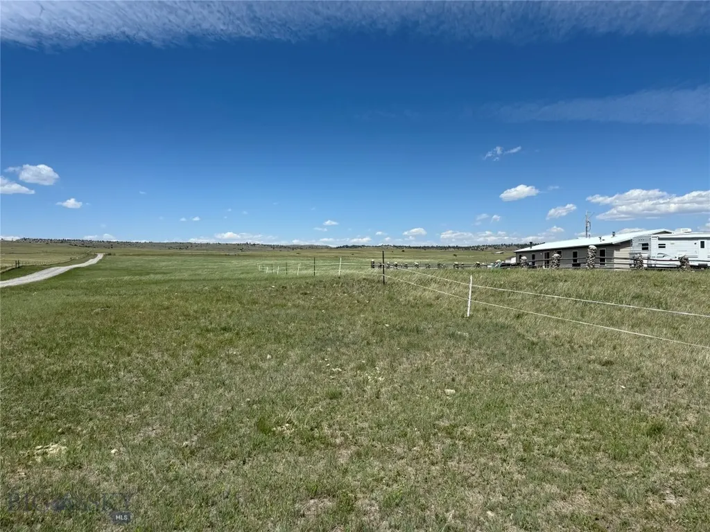27 Cox Creek Lane Big Timber MT 59011