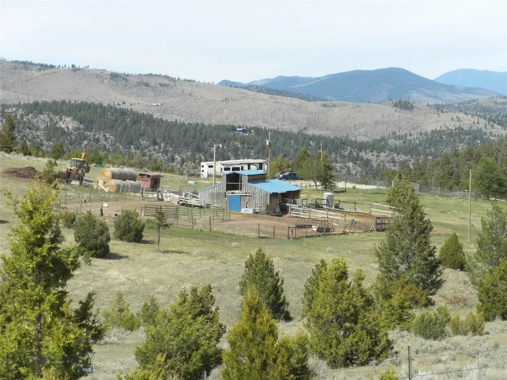 49 Cedar Crest Whitehall MT 59759