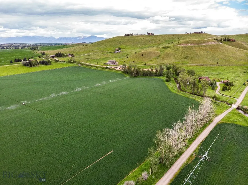 Tbd De Rham Valley Drive Gallatin Gateway MT 59730
