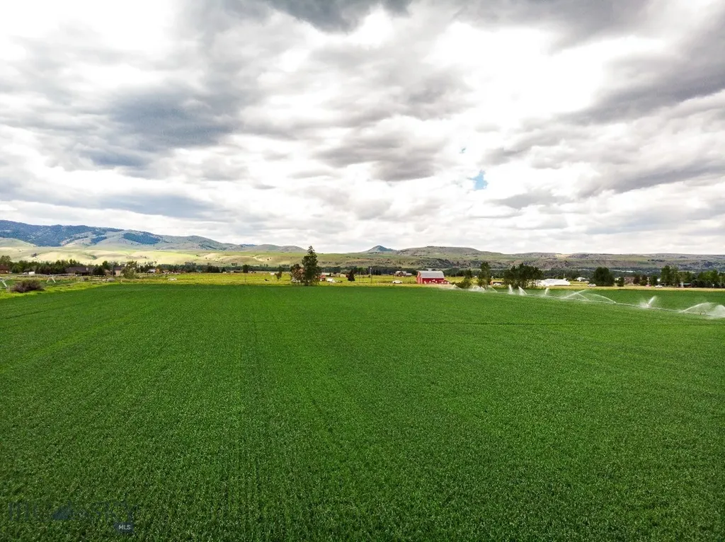 Tbd De Rham Valley Drive Gallatin Gateway MT 59730