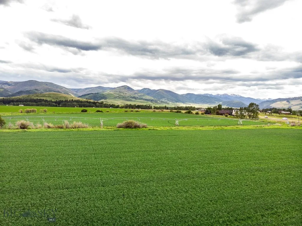 Tbd De Rham Valley Drive Gallatin Gateway MT 59730