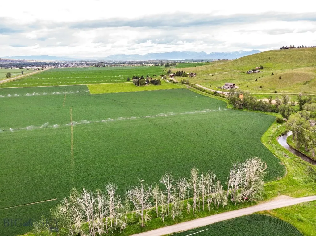 Tbd De Rham Valley Drive Gallatin Gateway MT 59730
