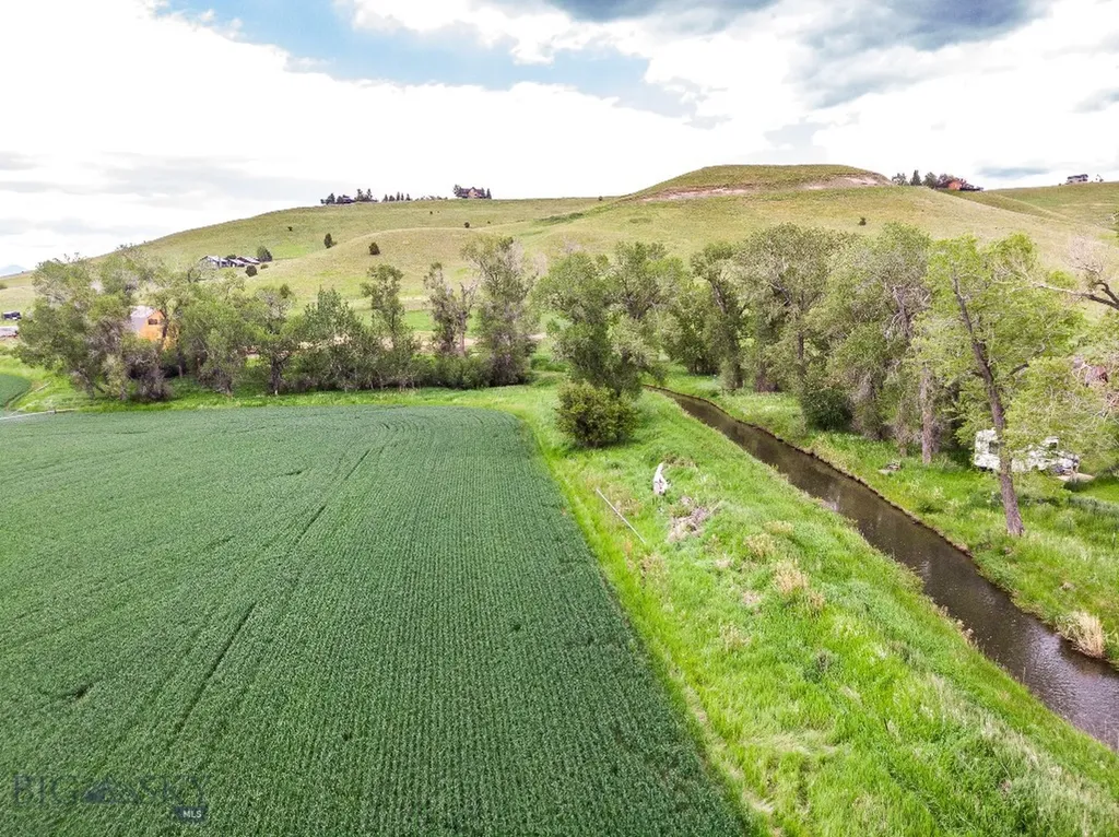 Tbd De Rham Valley Drive Gallatin Gateway MT 59730
