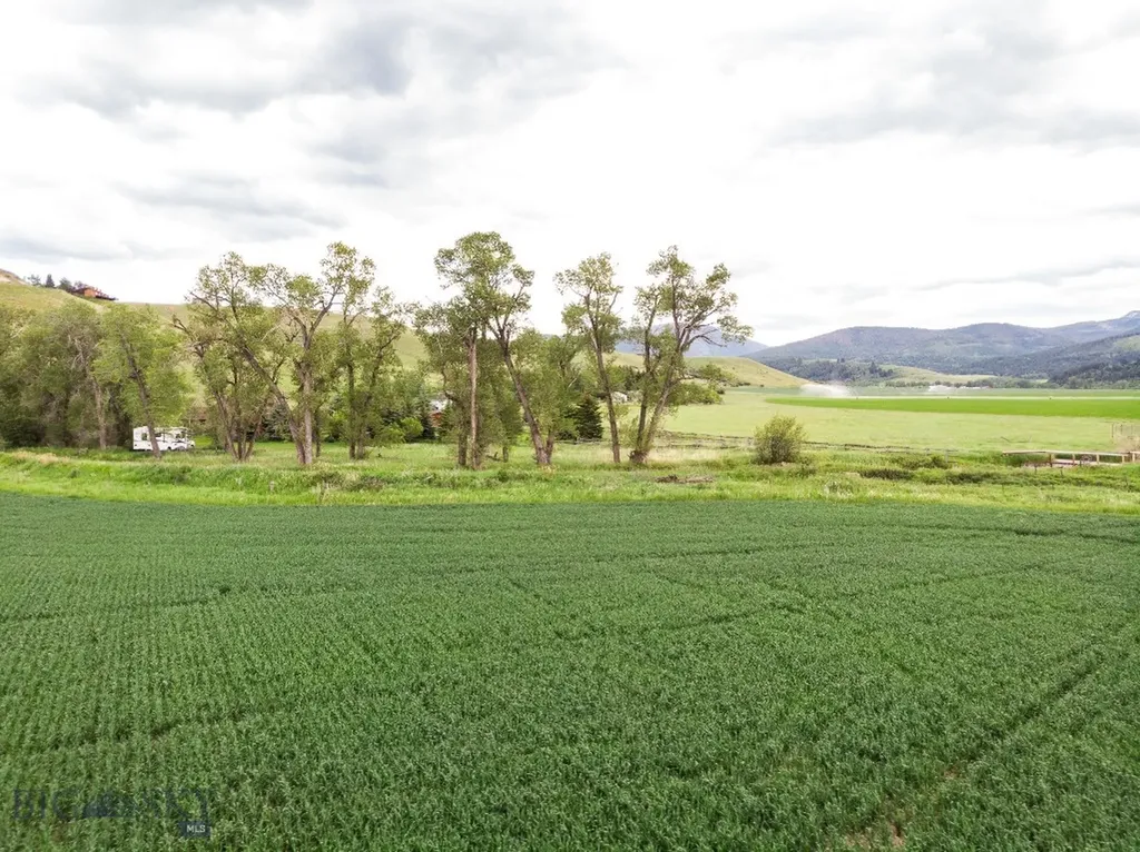 Tbd De Rham Valley Drive Gallatin Gateway MT 59730
