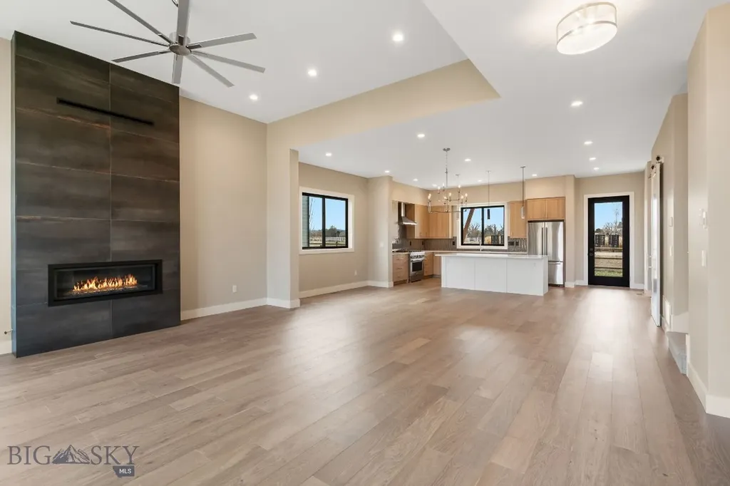 123 Creekbank Loop Bozeman MT 59718