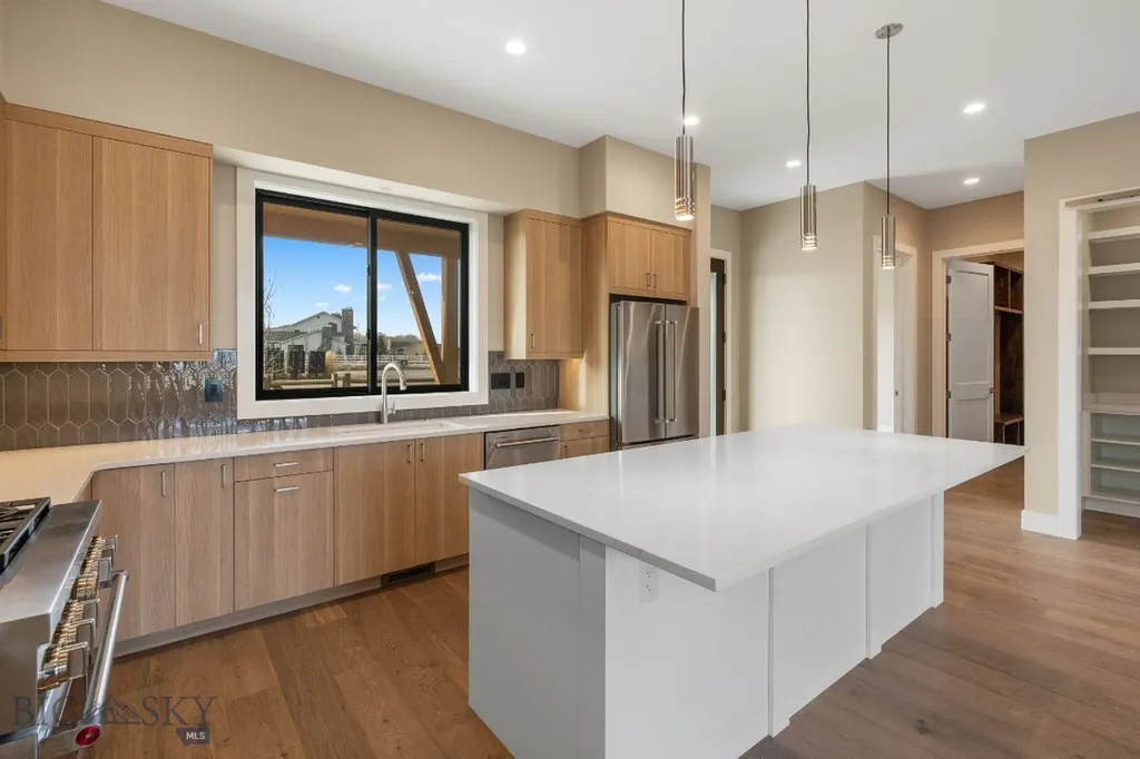 123 Creekbank Loop Bozeman MT 59718