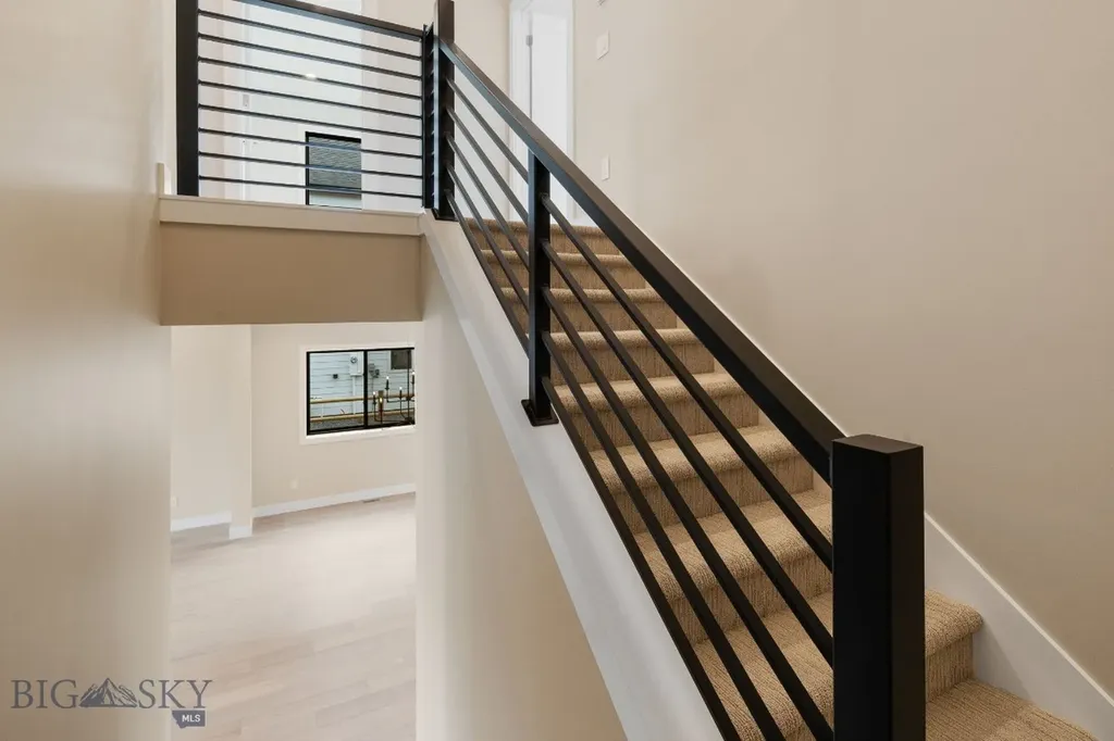 123 Creekbank Loop Bozeman MT 59718