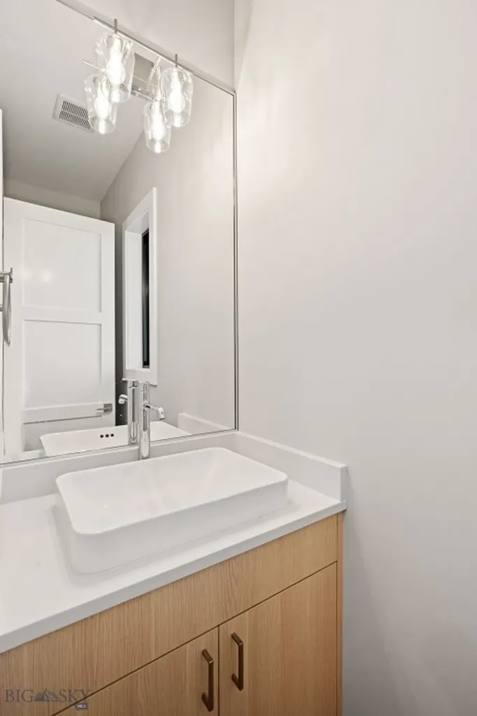 141 Creekbank Loop Bozeman MT 59718