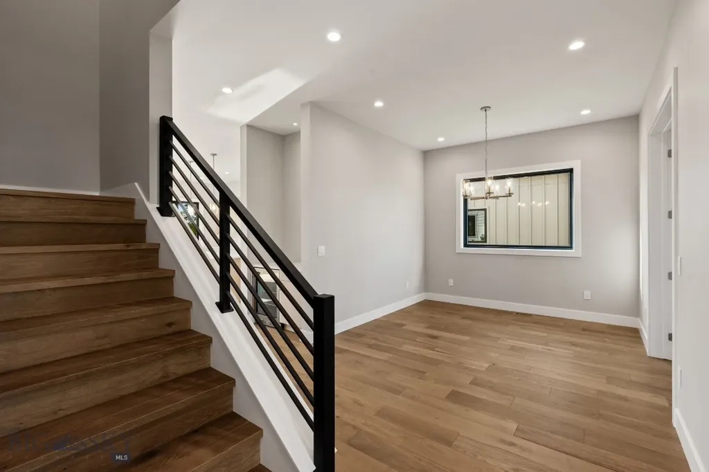 141 Creekbank Loop Bozeman MT 59718