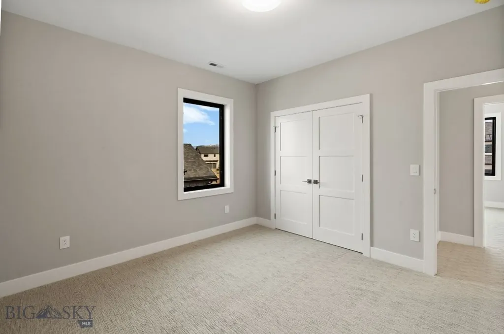 141 Creekbank Loop Bozeman MT 59718
