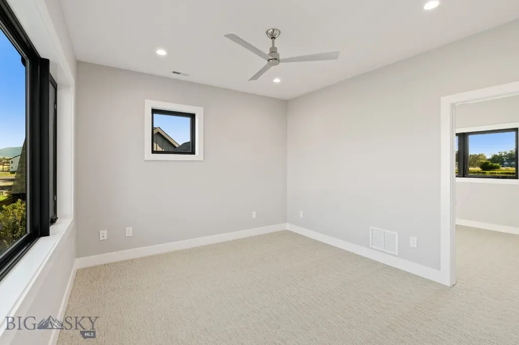 141 Creekbank Loop Bozeman MT 59718