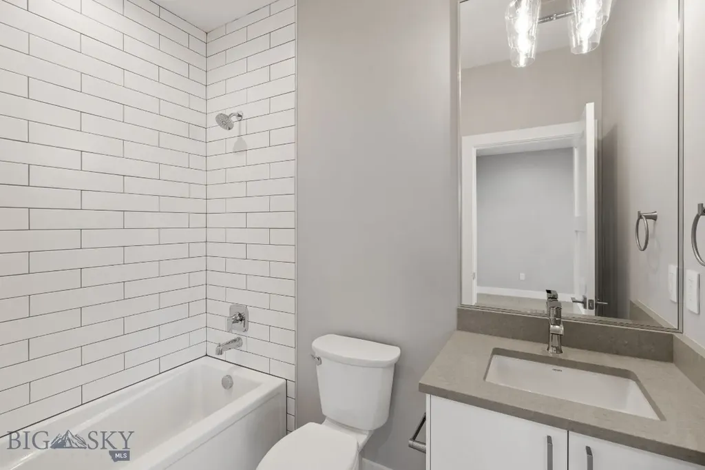 141 Creekbank Loop Bozeman MT 59718