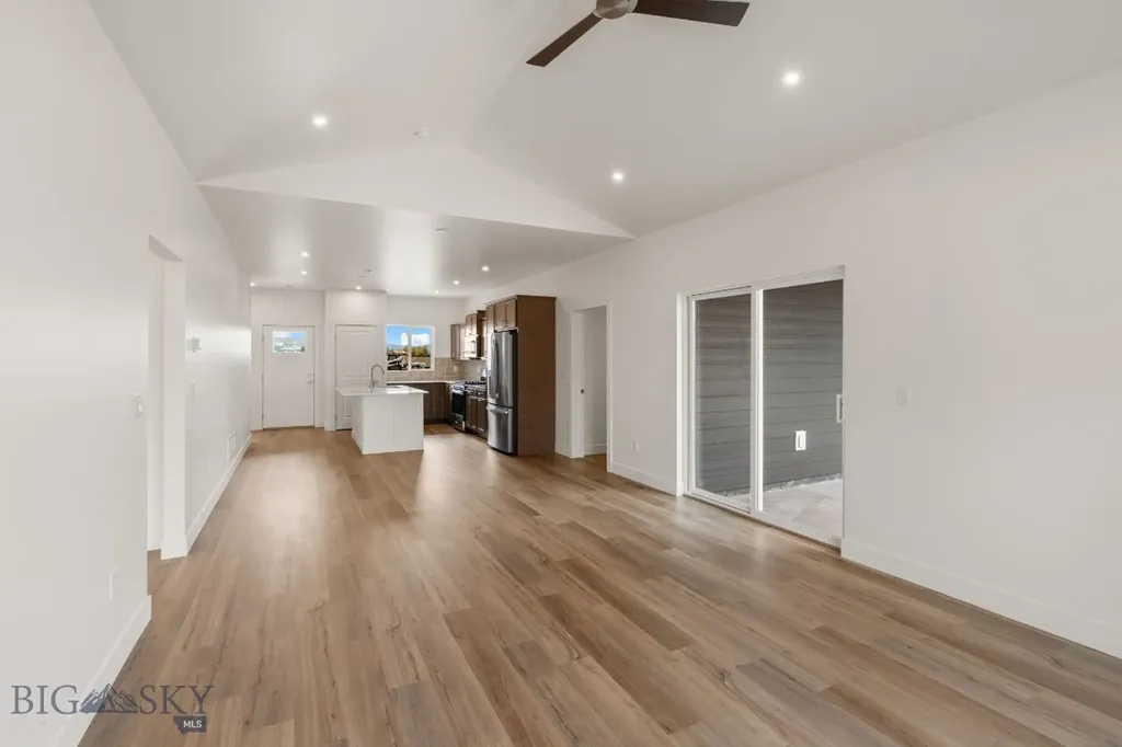 721 Spaniel Lane Belgrade MT 59714