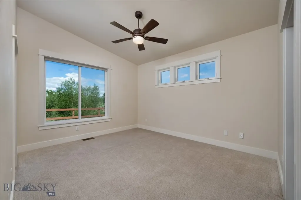1697 Ryun Sun Way Bozeman MT 59718
