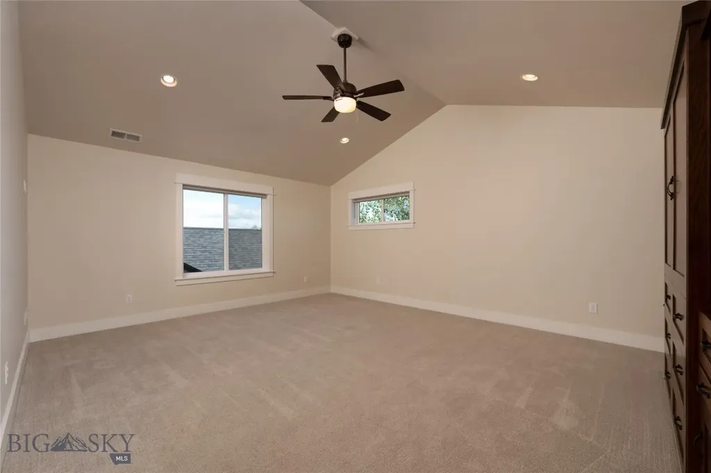 1697 Ryun Sun Way Bozeman MT 59718