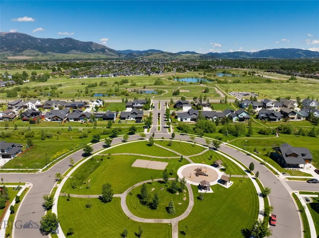 1697 Ryun Sun Way Bozeman MT 59718