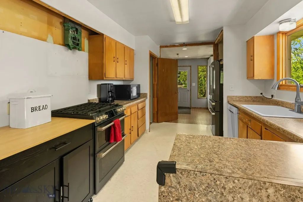 16949 Wilson Creek Gallatin Gateway MT 59730