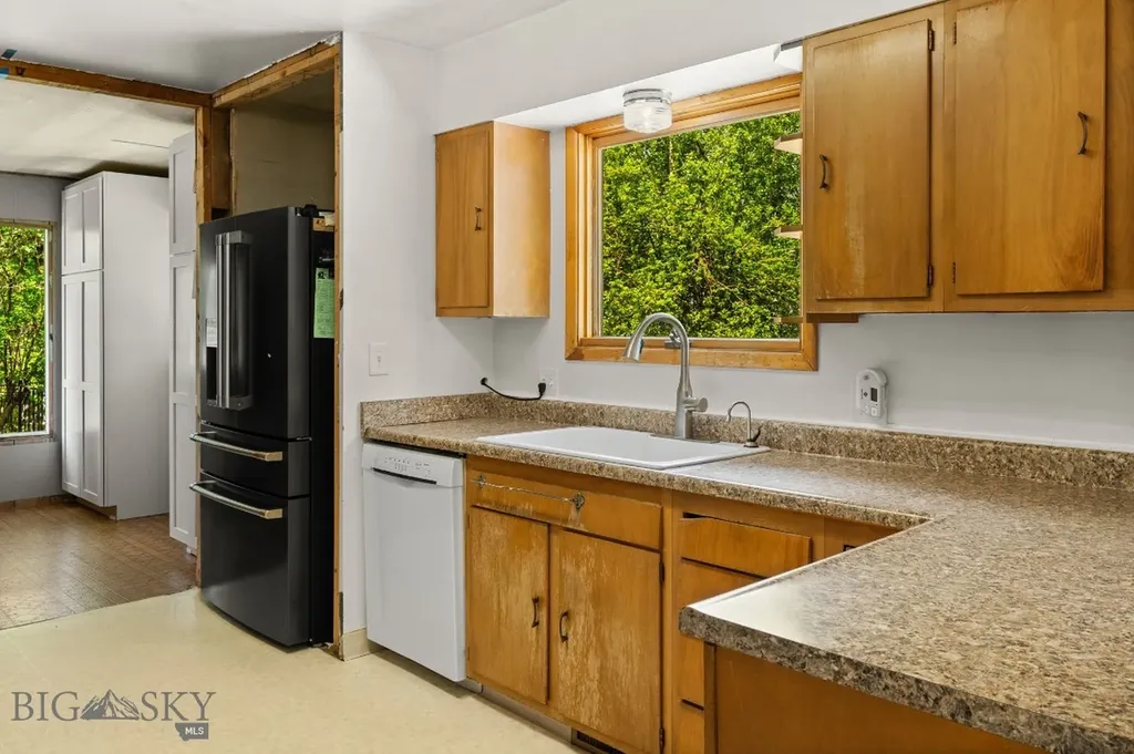16949 Wilson Creek Gallatin Gateway MT 59730