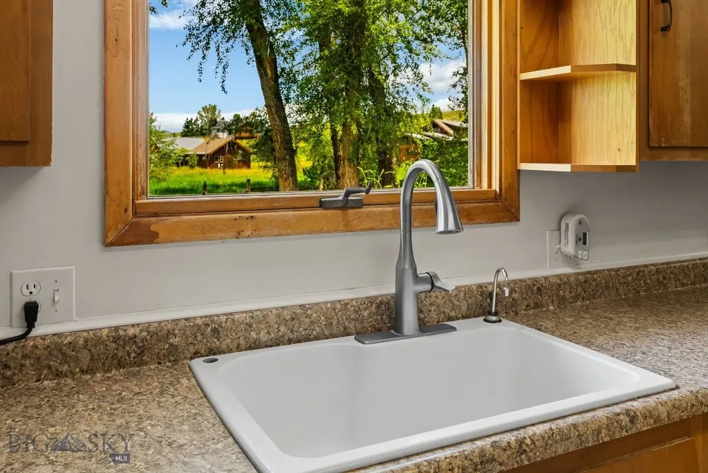 16949 Wilson Creek Gallatin Gateway MT 59730