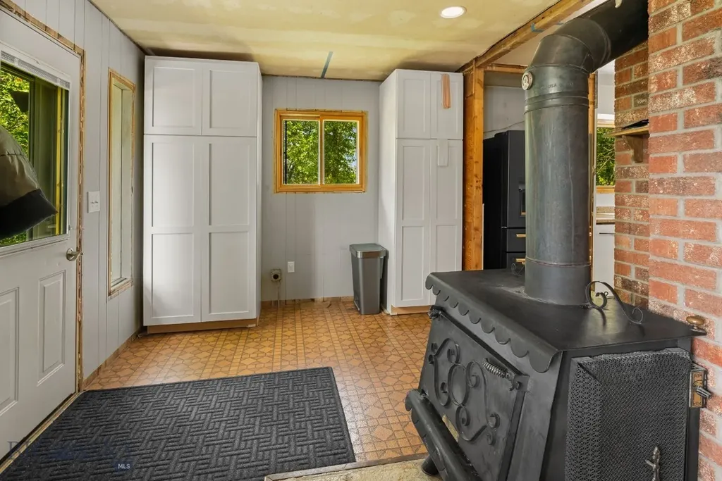 16949 Wilson Creek Gallatin Gateway MT 59730