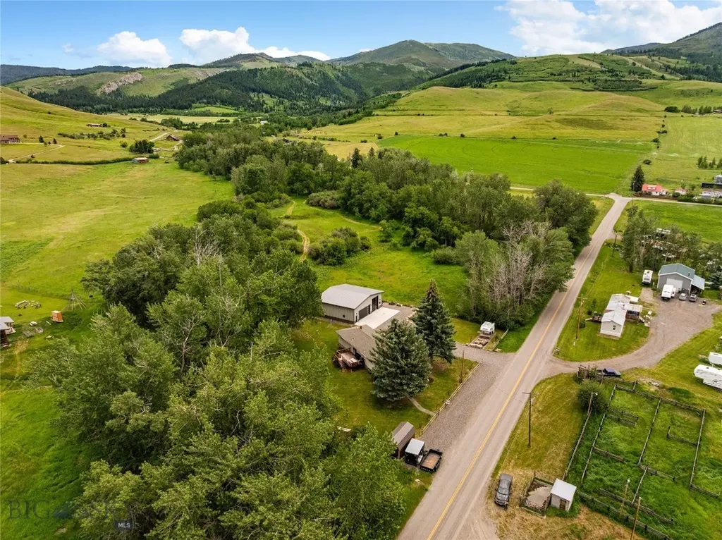 16949 Wilson Creek Gallatin Gateway MT 59730