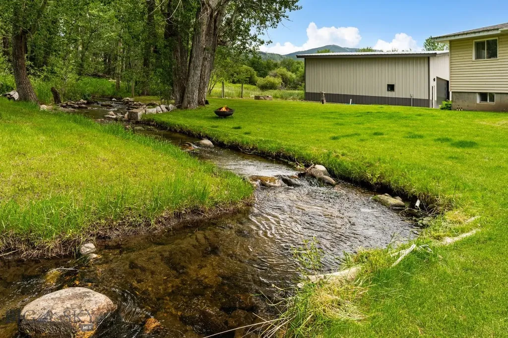 16949 Wilson Creek Gallatin Gateway MT 59730
