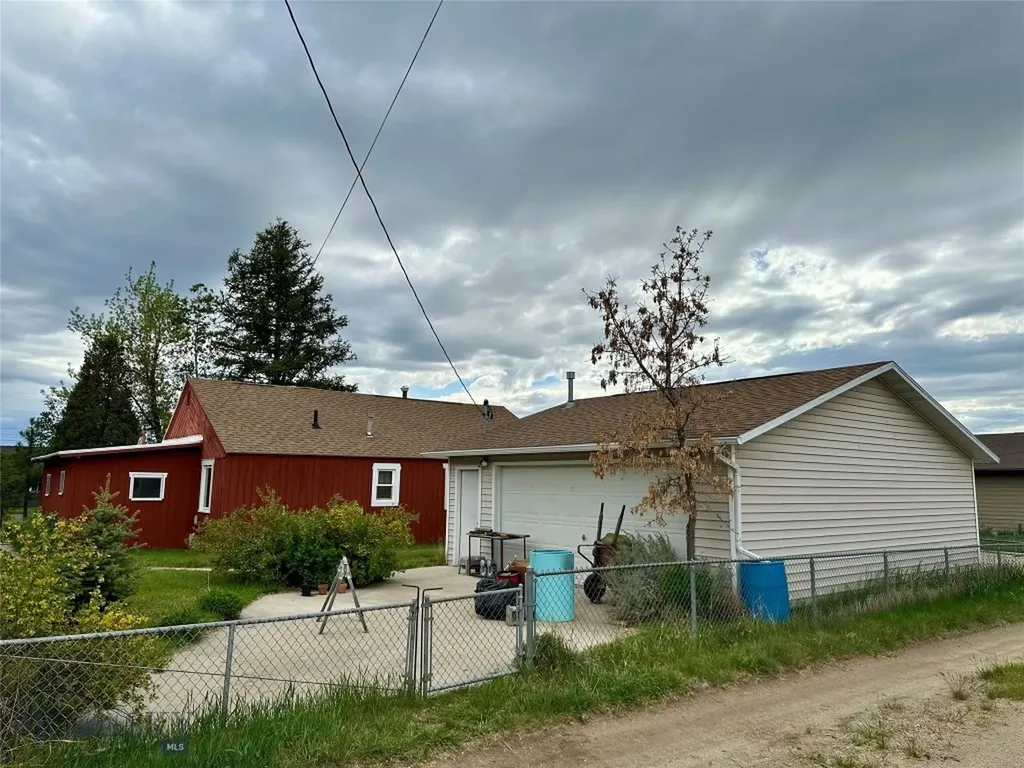 2715 Ottawa Street Butte MT 59701