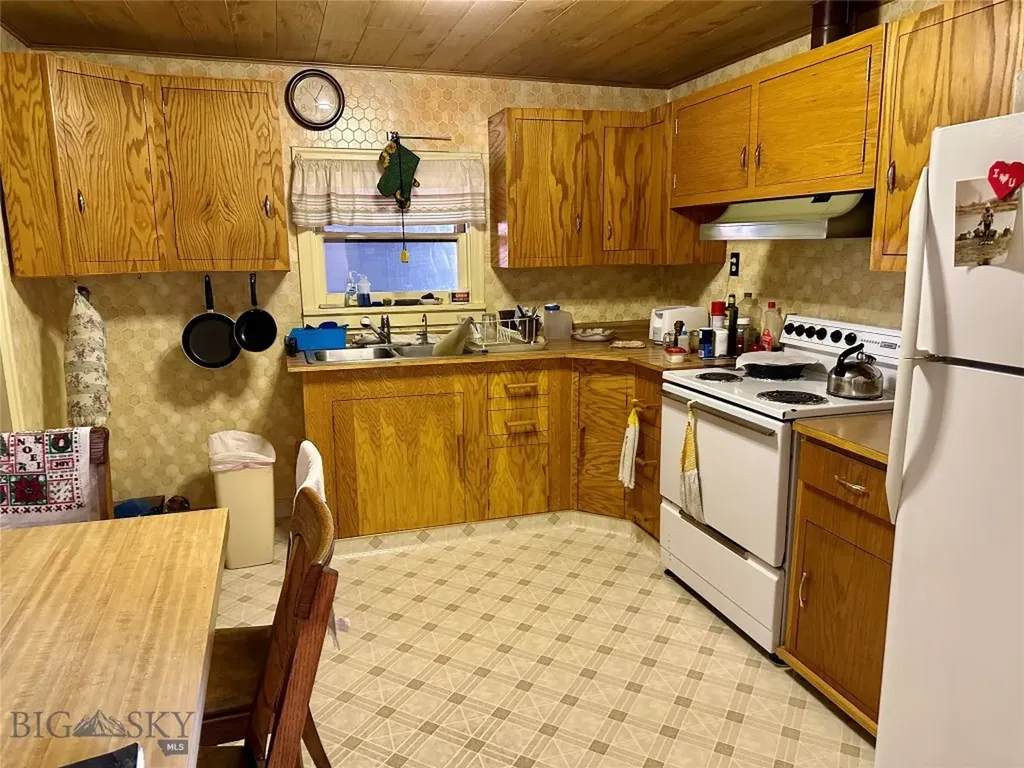 2715 Ottawa Street Butte MT 59701
