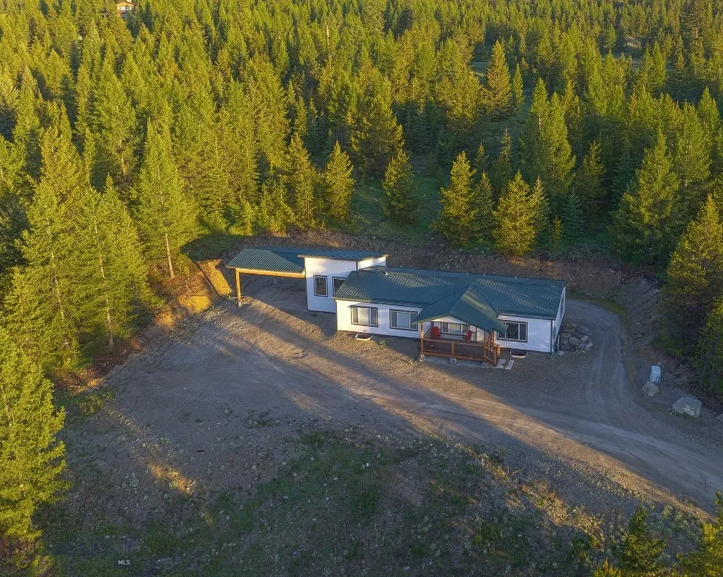 4475 & 4505 Star Meadows Road Whitefish MT 59937