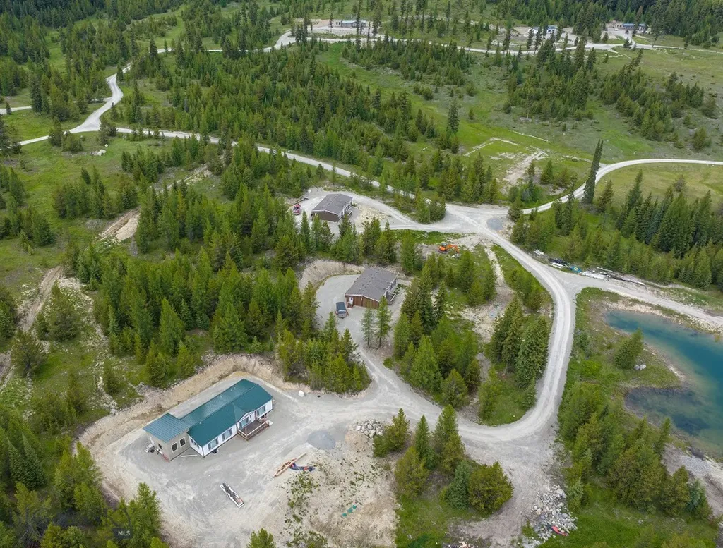 4475 & 4505 Star Meadows Road Whitefish MT 59937