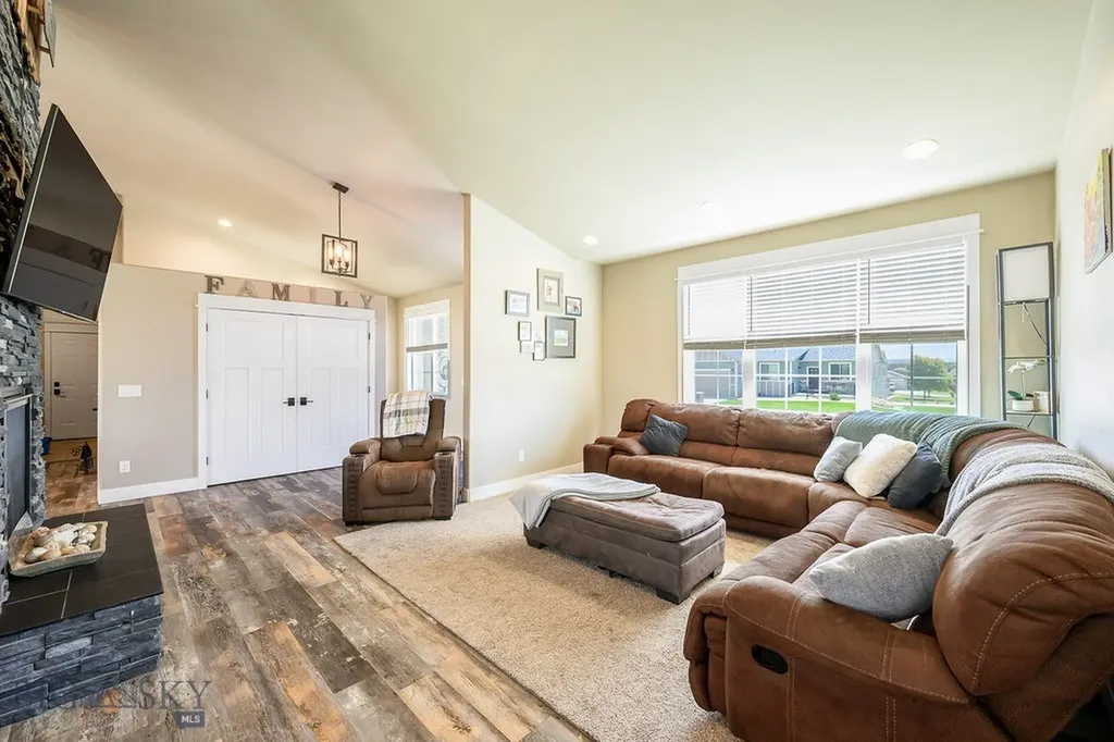 229 Sharron Lane Billings MT 59105