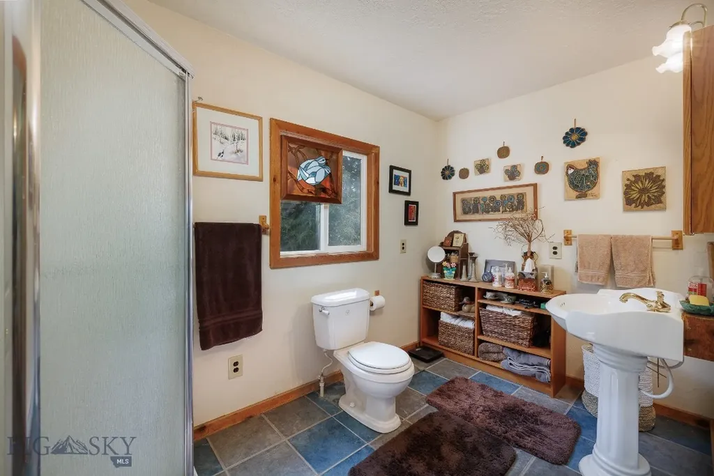 109 Dry Creek Trail Ennis MT 59729