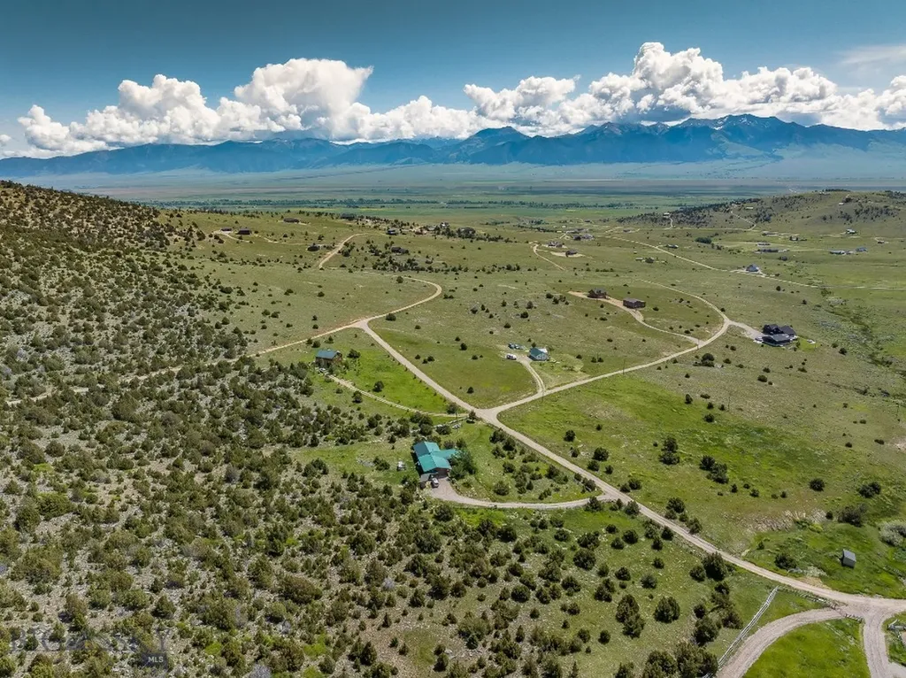 109 Dry Creek Trail Ennis MT 59729