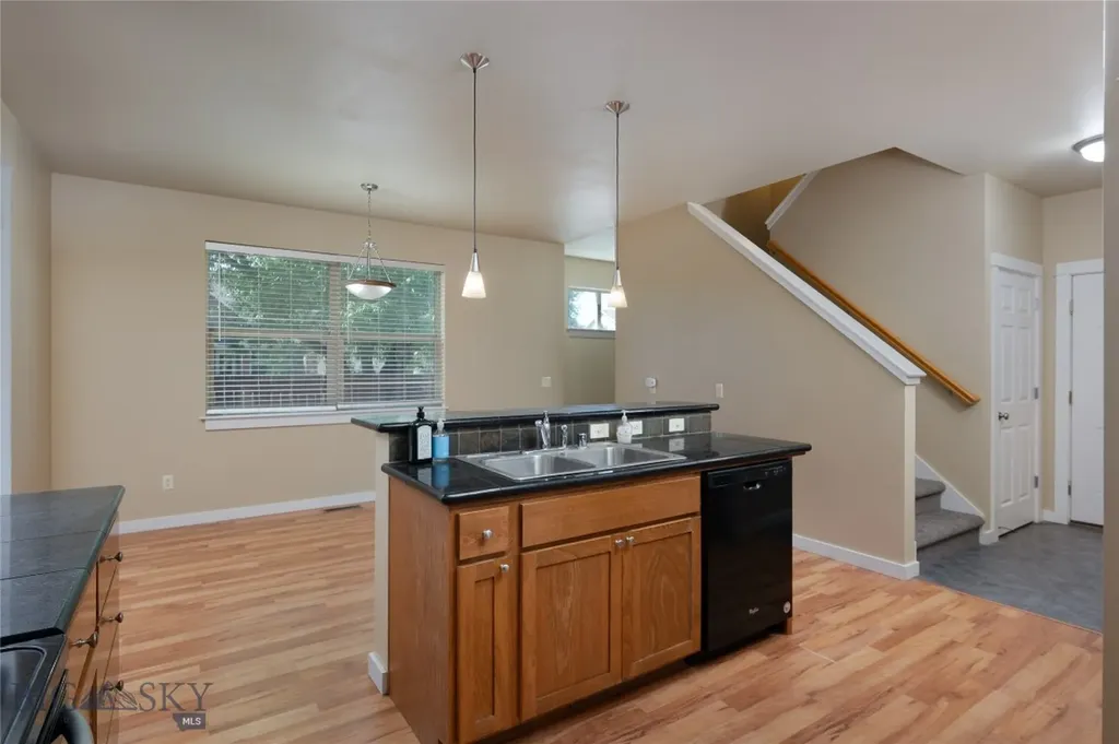 712 Forestglen Drive Bozeman MT 59718