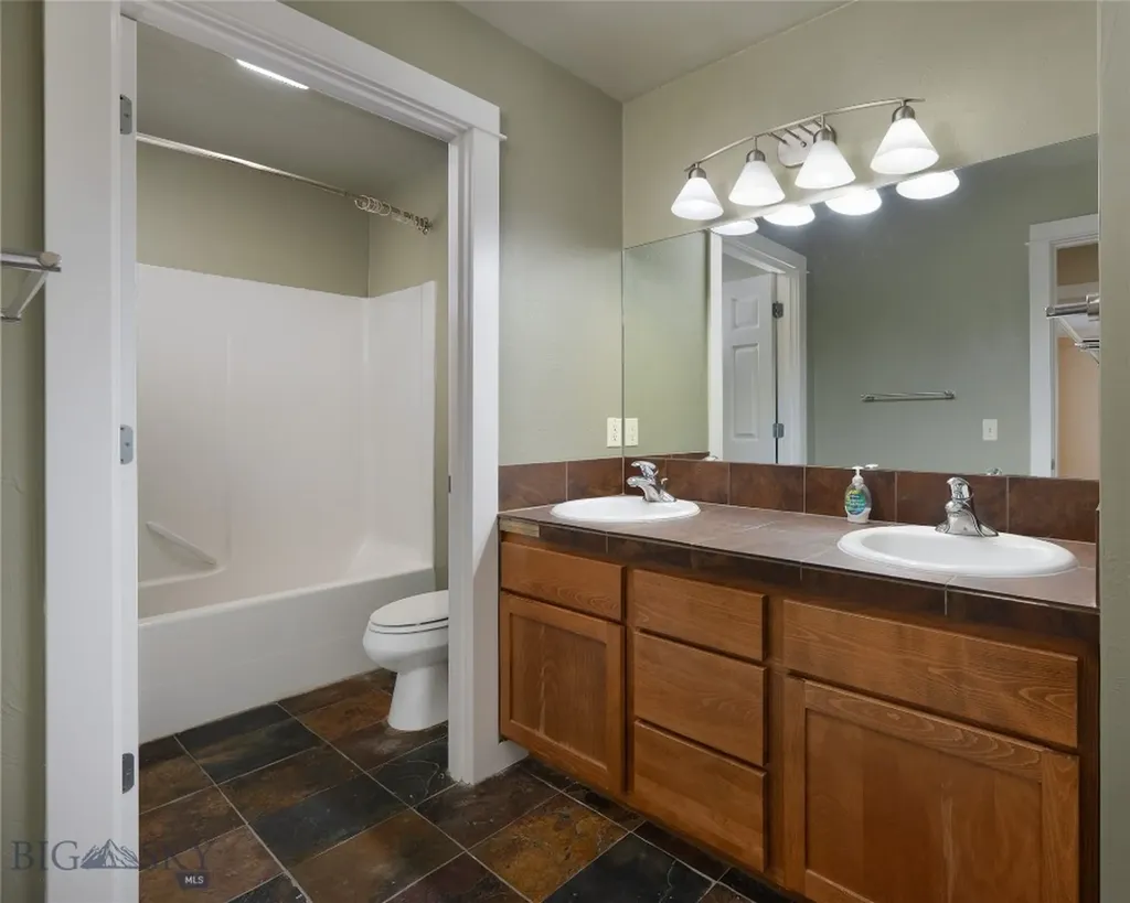 712 Forestglen Drive Bozeman MT 59718