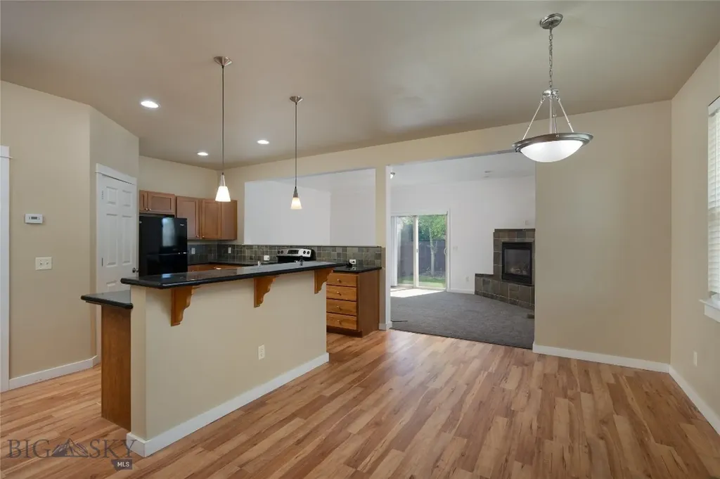 712 Forestglen Drive Bozeman MT 59718