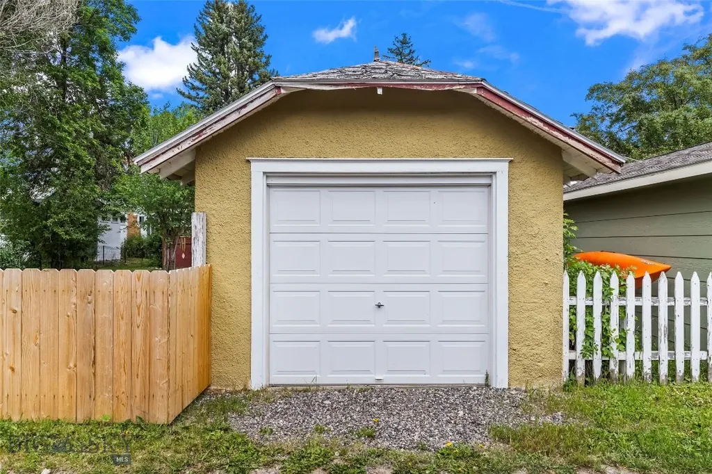 114 S 8th Street Livingston MT 59047