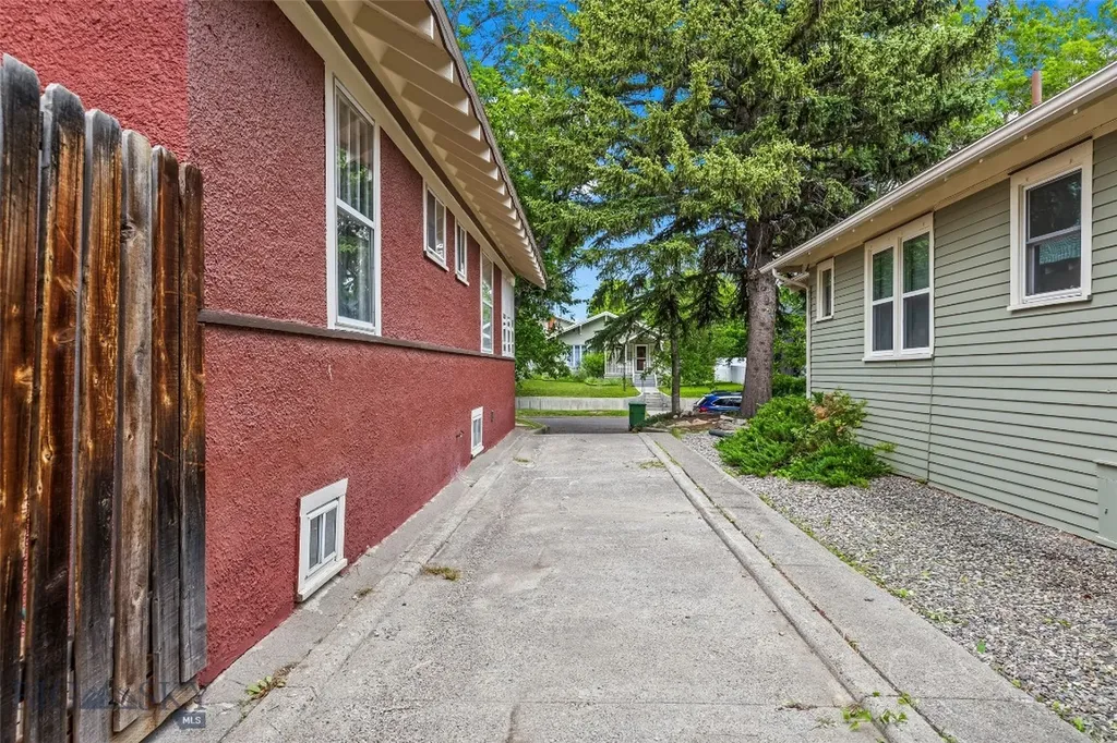 114 S 8th Street Livingston MT 59047