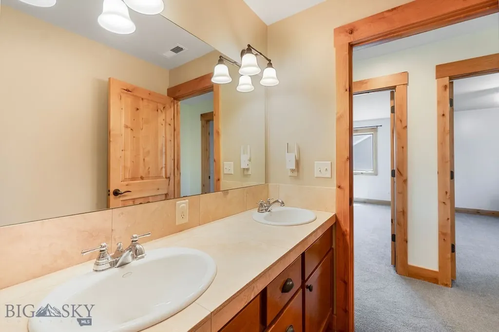 2451 Ferguson Avenue Bozeman MT 59718