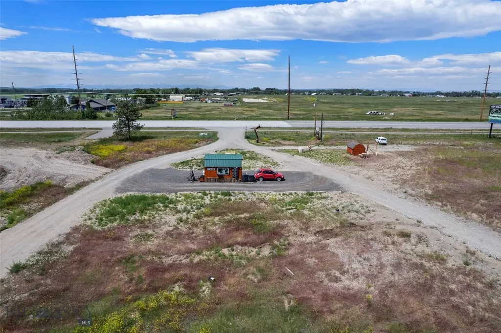 5102 Jackrabbit & 15 E Cameron Bridge Lane Belgrade MT 59714