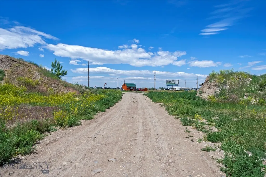 5102 Jackrabbit & 15 E Cameron Bridge Lane Belgrade MT 59714