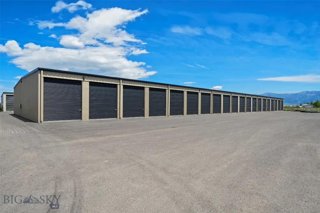 5102 Jackrabbit & 15 E Cameron Bridge Lane Belgrade MT 59714