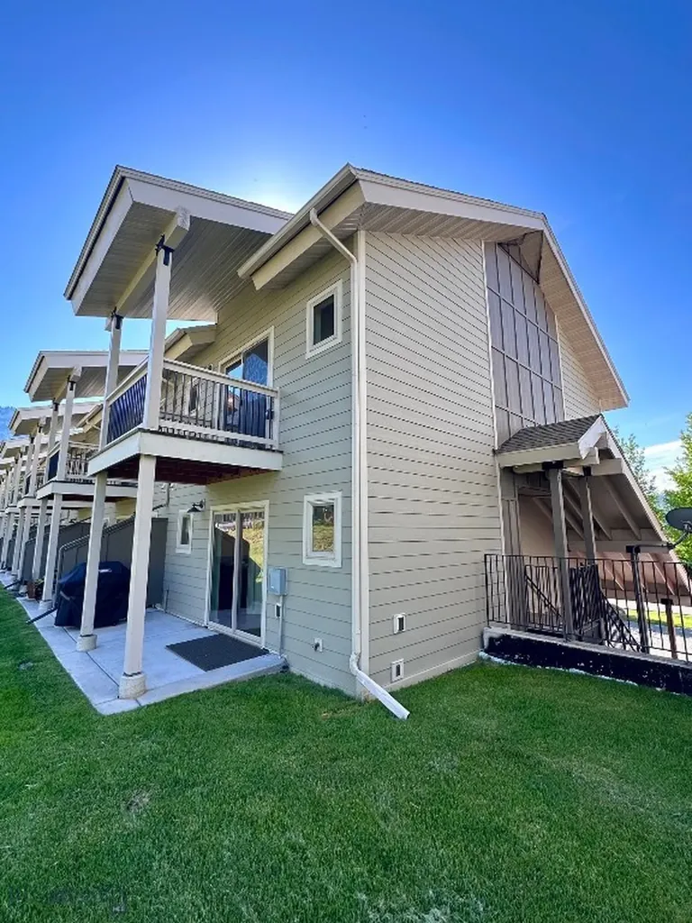 2061-F Little Coyote Road Big Sky MT 59716