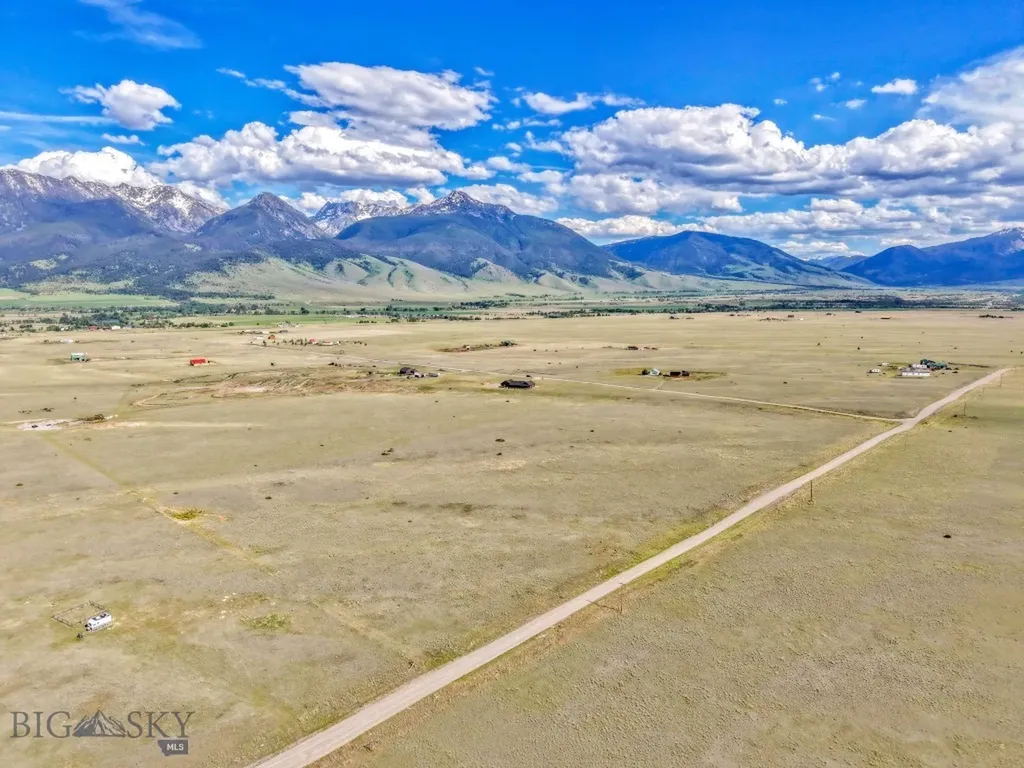 45 Inverness Road Livingston MT 59047