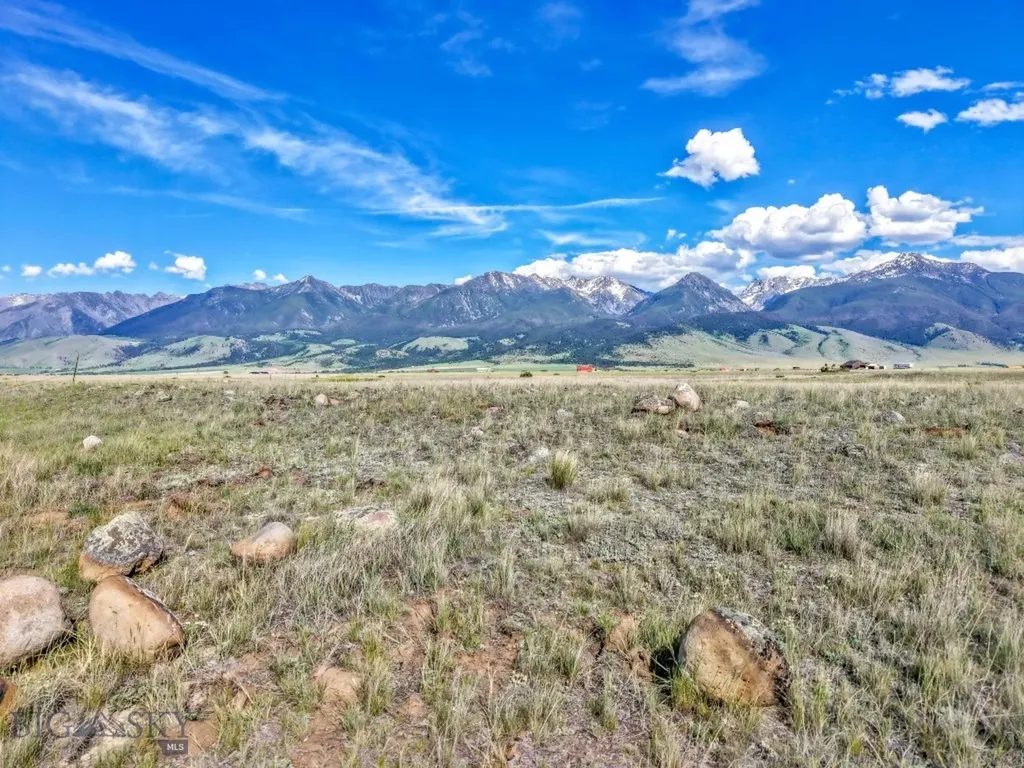 45 Inverness Road Livingston MT 59047