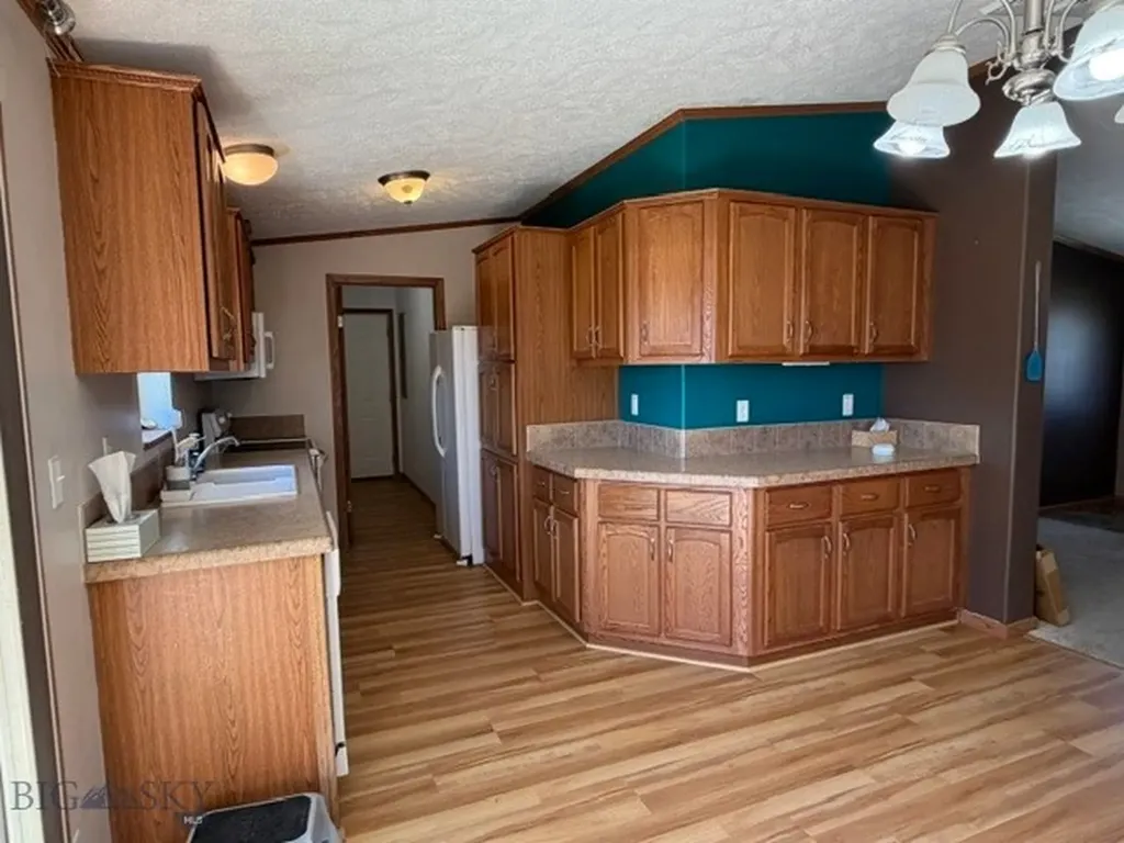 426 N Chestnut Street Dillon MT 59725