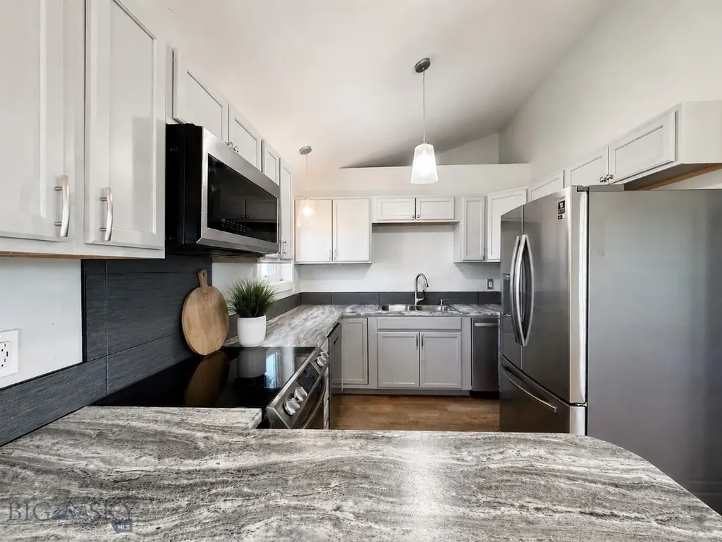 703 Mayfair Belgrade MT 59714